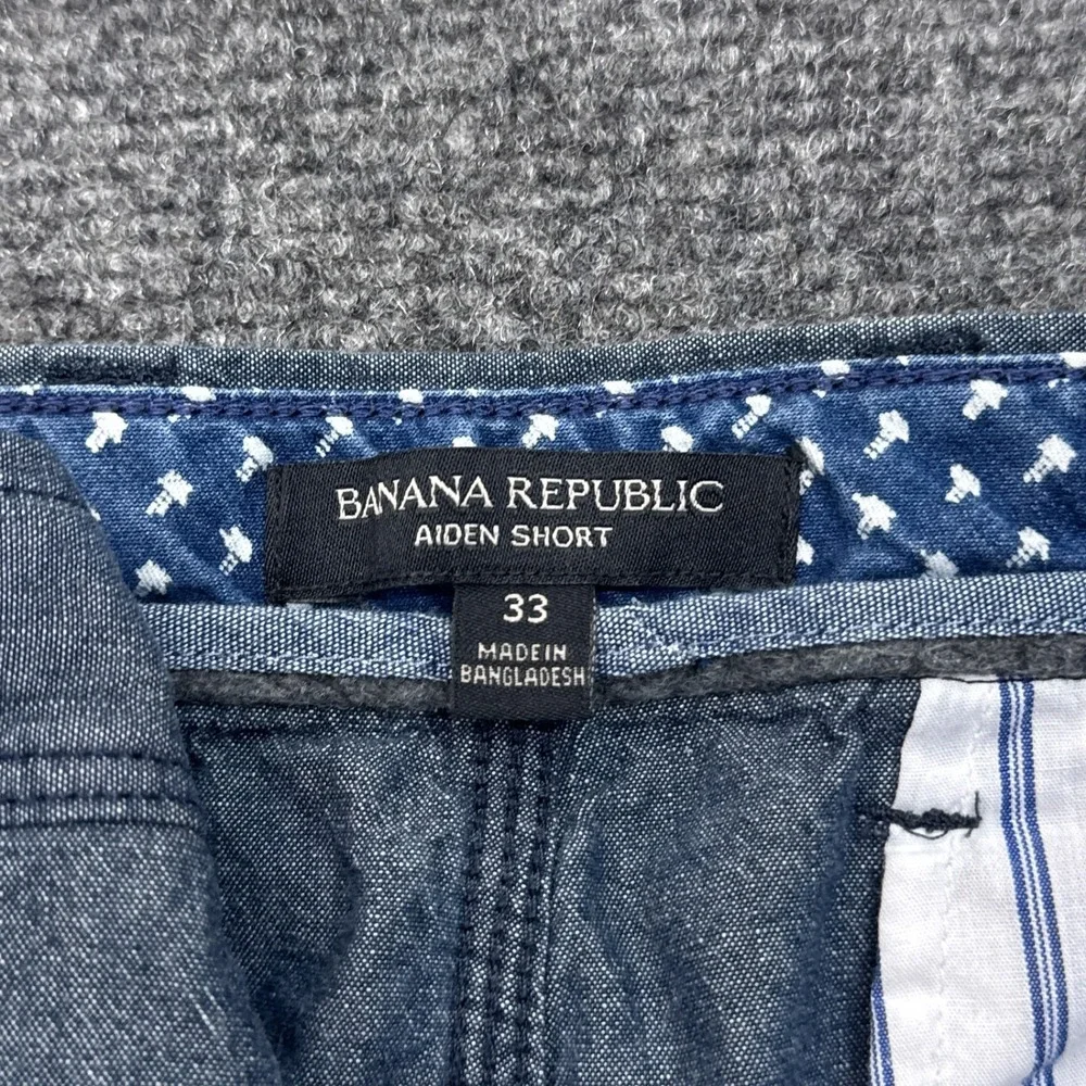 Banana Republic Aiden Chino Shorts Mens Size 33 Blue Gray Casual Stretch Classic